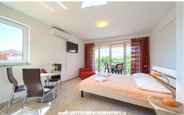 Apartamenty Martina - nocleg eiland Krk Chorwacja