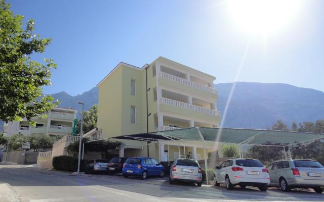 Apartamenty Rados - nocleg Makarska Chorwacja