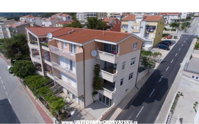 Apartamenty LIVIRA - nocleg Makarska Chorwacja