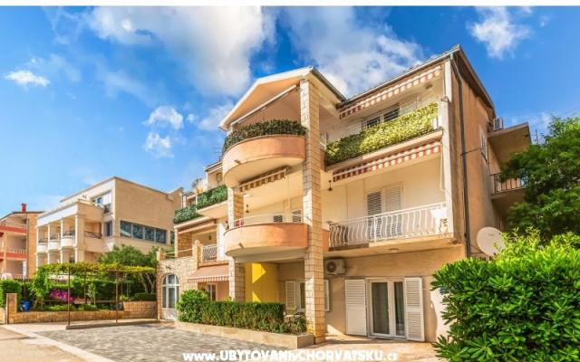 Apartamenty Daniela Makarska - nocleg Makarska Chorwacja