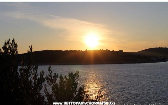 Apartamenty Delija - nocleg Marina - Trogir Chorwacja