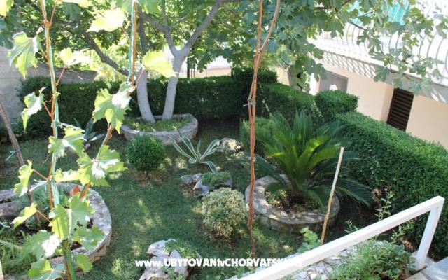 Apartamenty Jelena - nocleg Marina - Trogir Chorwacja