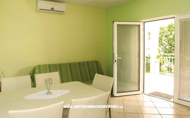 Karabatić Joško Apartamenty - nocleg Marina - Trogir Chorwacja