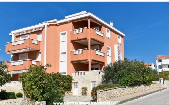 Apartamenty Ilija - nocleg Novalja - Pag Chorwacja