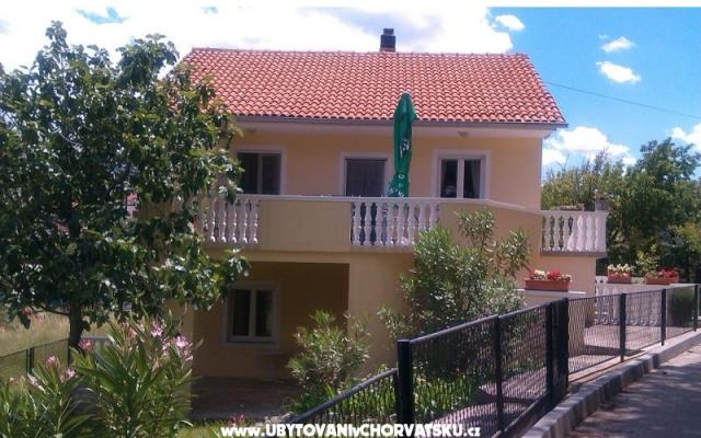 Apartament Dedi - nocleg Novigrad Chorwacja