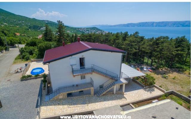 Pine apartment Klenovica - nocleg Novi Vinodolski Chorwacja