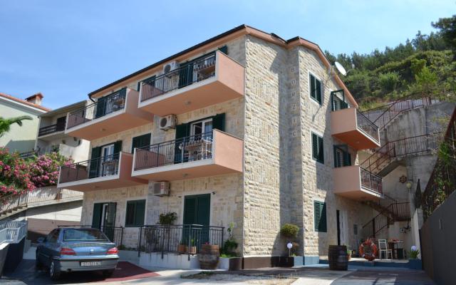 Apartamenty IBO - nocleg Omis Chorwacja