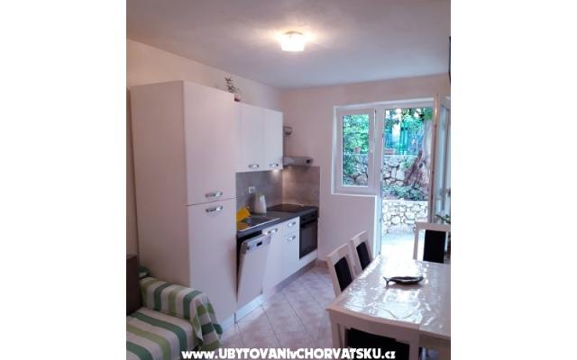Apartamenty Karolina - nocleg Omis Chorwacja