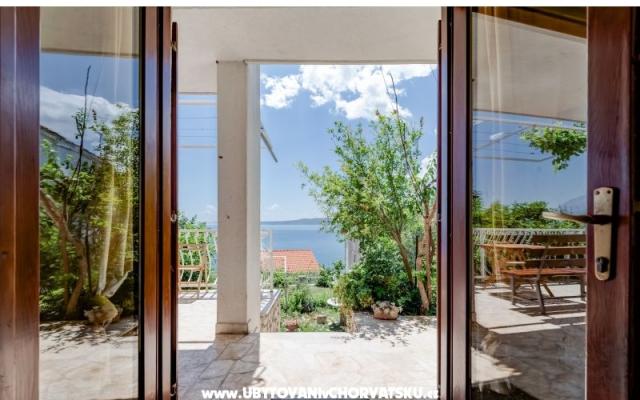 Vila Bistra - nocleg Omis Chorwacja
