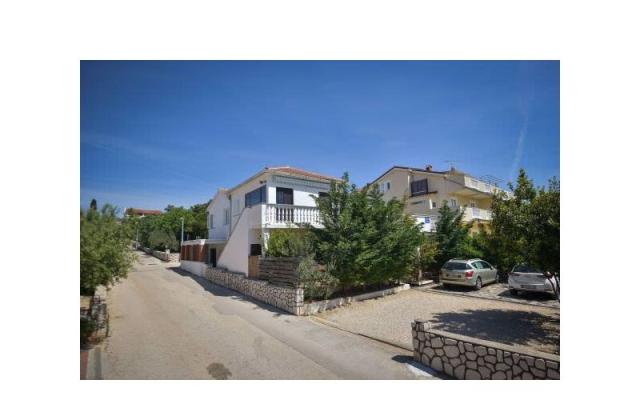 Lola - nocleg eiland Pag Chorwacja