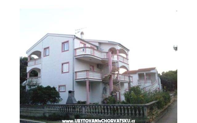 Apartamenty Irena - Milivoj - nocleg Pakostane Chorwacja