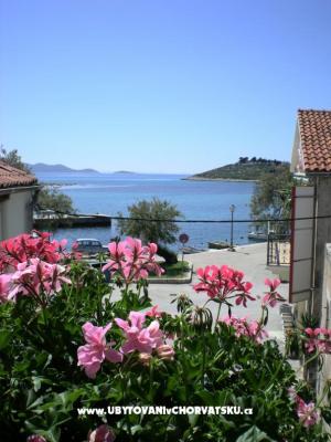 Apartamenty Sofija - nocleg Pakostane Chorwacja