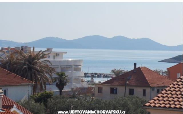 Pansion Lanterna - nocleg Pakostane Chorwacja