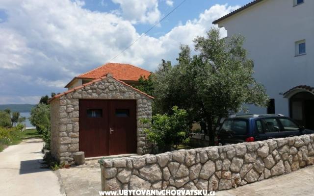 Apartamenty Maestral - nocleg eiland Pasman Chorwacja