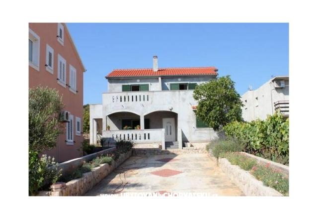 Banj Apartamenty - nocleg eiland Pasman Chorwacja
