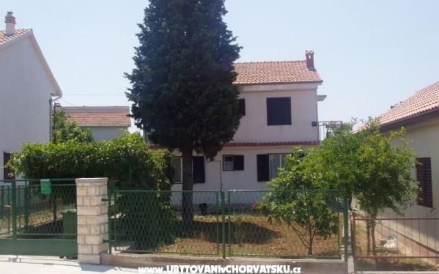 Apartament Jagoda - nocleg Pirovac Chorwacja
