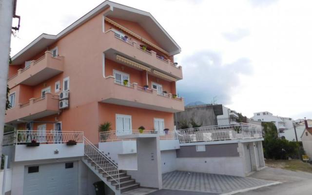 Apartamenty Srzentic - nocleg Podgora Chorwacja