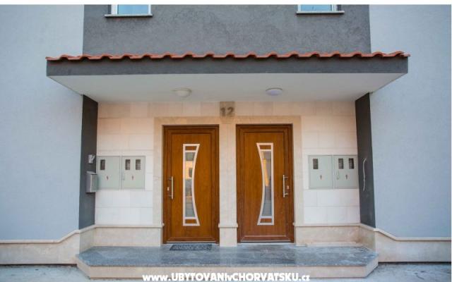 Luxury apartments Budimir - nocleg Podstrana Chorwacja