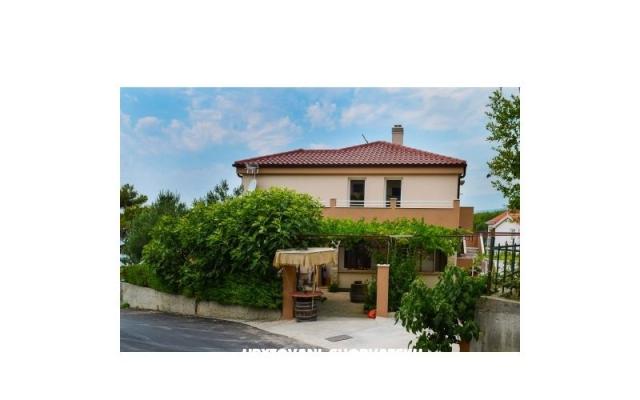 Apartamenty Intrada - nocleg Podstrana Chorwacja
