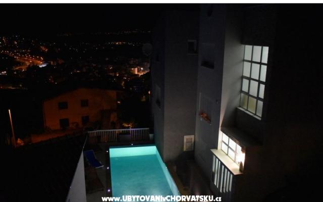 Apartamenty PEPA - nocleg Podstrana Chorwacja