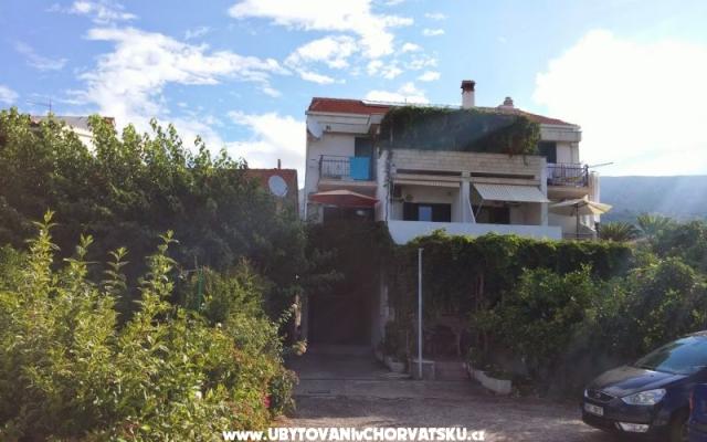 Apartamenty SARA - nocleg Podstrana Chorwacja