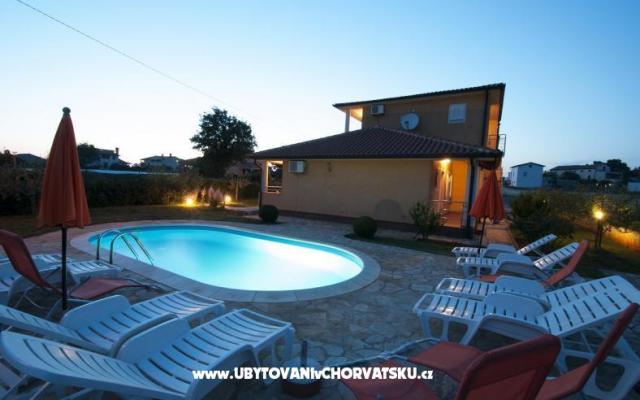 Apartamenty Zugan - nocleg Porec Chorwacja