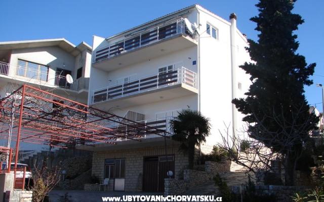 Apartamenty Mirja - nocleg Primosten Chorwacja