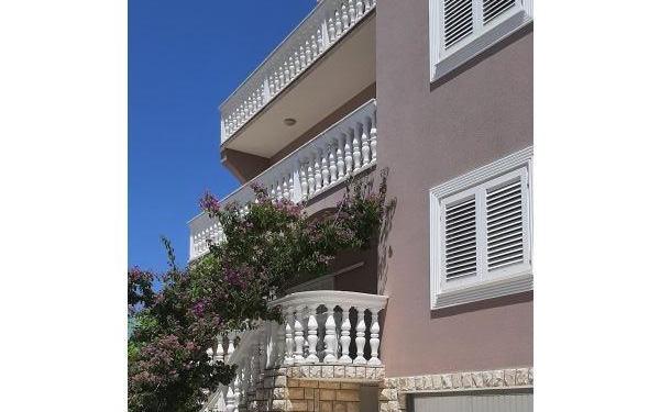 Jolanda - nocleg Primosten Chorwacja