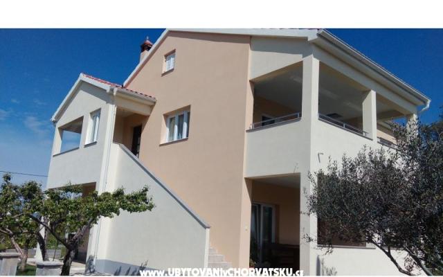 Apartament Ema - nocleg Privlaka Chorwacja