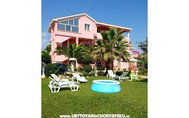 Villa Rossa-Lora - nocleg Privlaka Chorwacja