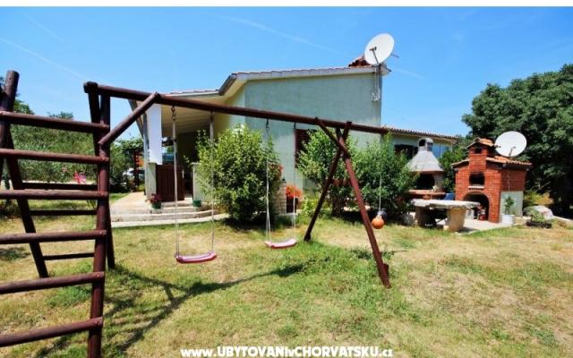 Dom Corina - nocleg Pula Chorwacja