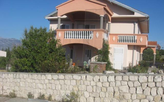 Apartamenty Jović - nocleg Razanac Chorwacja