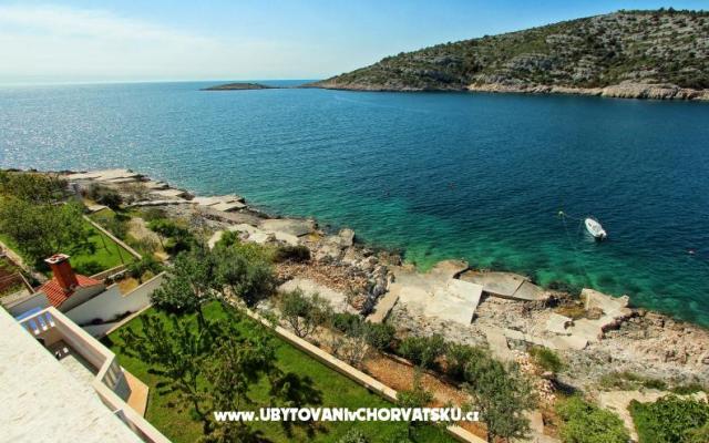  Rajcic apartmani - nocleg Rogoznica Chorwacja