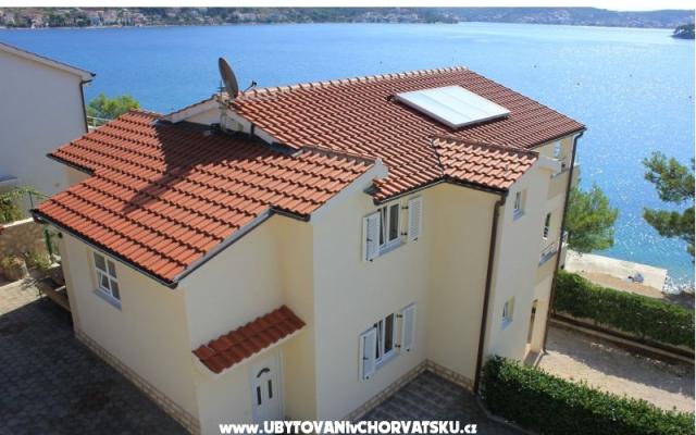 Apartamenty Grgić - nocleg Rogoznica Chorwacja