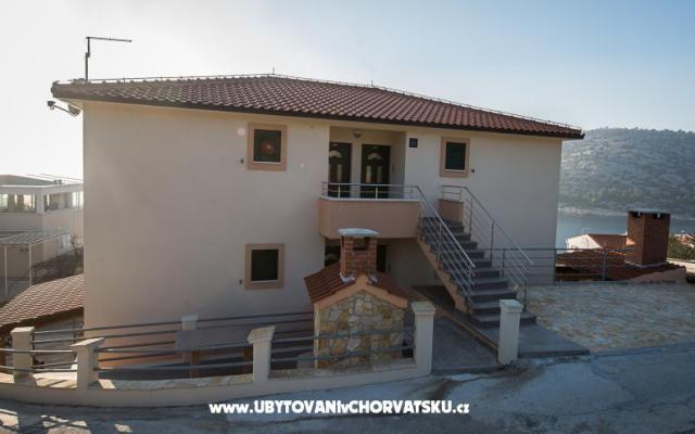 Apartamenty Katarina - nocleg Rogoznica Chorwacja