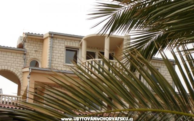 Apartamenty Ljubičić - nocleg Rogoznica Chorwacja