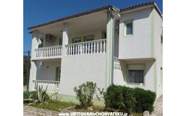 Apartamenty Punta - nocleg Rogoznica Chorwacja