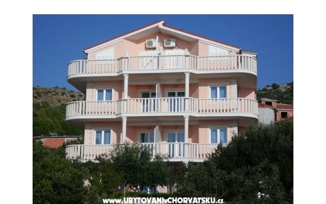 Apartamenty Villa Marija - nocleg Rogoznica Chorwacja