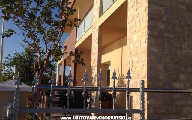 Apartamenty Šuperba - nocleg Sibenik Chorwacja