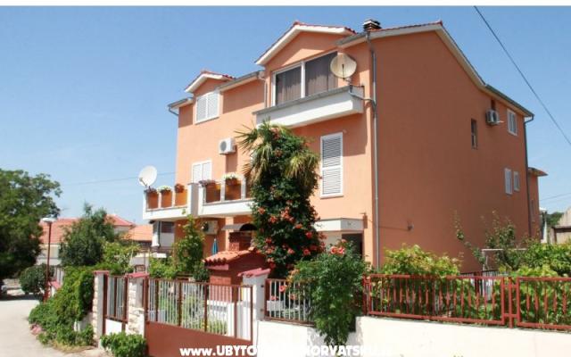 Apartamenty Marija i Toni - nocleg Sibenik Chorwacja