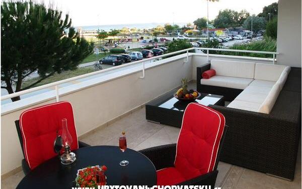 AdiOro Luxury Beachfront Apartament - nocleg Split Chorwacja