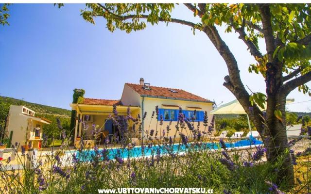 Villa Romansa- 22 km from Split - nocleg Split Chorwacja