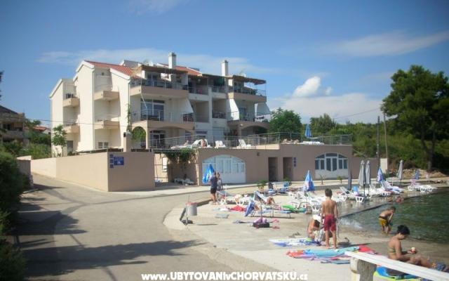 Apartamenty Kala - nocleg Sreser Chorwacja