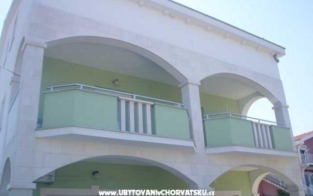 Apartamenty Oliva - nocleg Sukosan Chorwacja