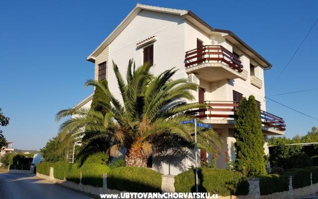 Apartamenty Žeger - nocleg Sukosan Chorwacja