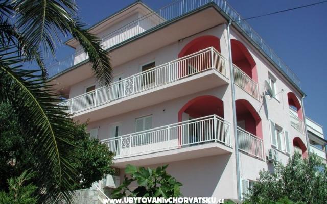Apartamenty Adi - nocleg Tisno Chorwacja