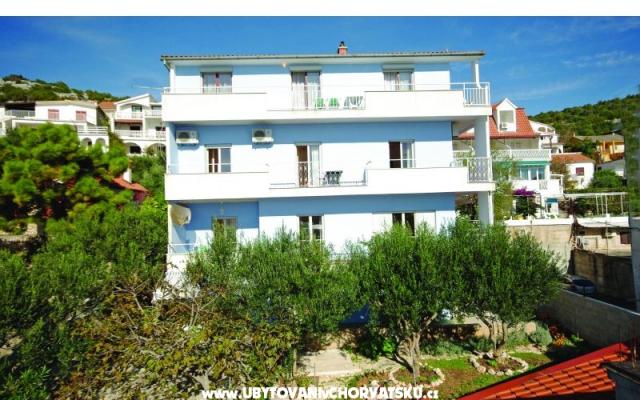 Apartamenty Mila - nocleg Tisno Chorwacja