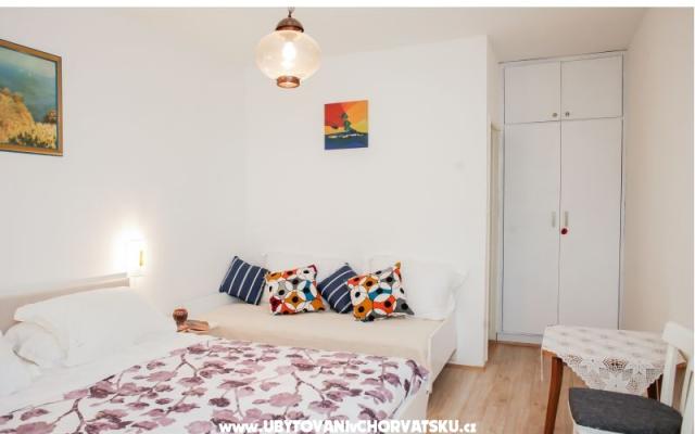 Apartamenty Barbara Tisno - nocleg Tisno Chorwacja