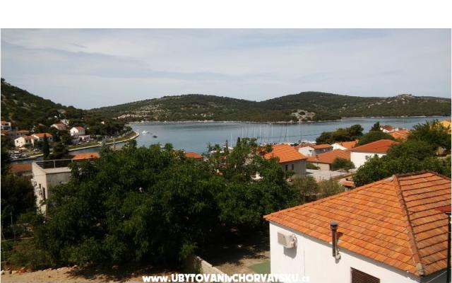 Apartamenty Veldić - nocleg Tisno Chorwacja