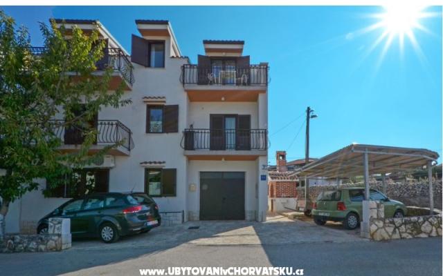 Apartamenty  Mirjana - nocleg Trogir Chorwacja